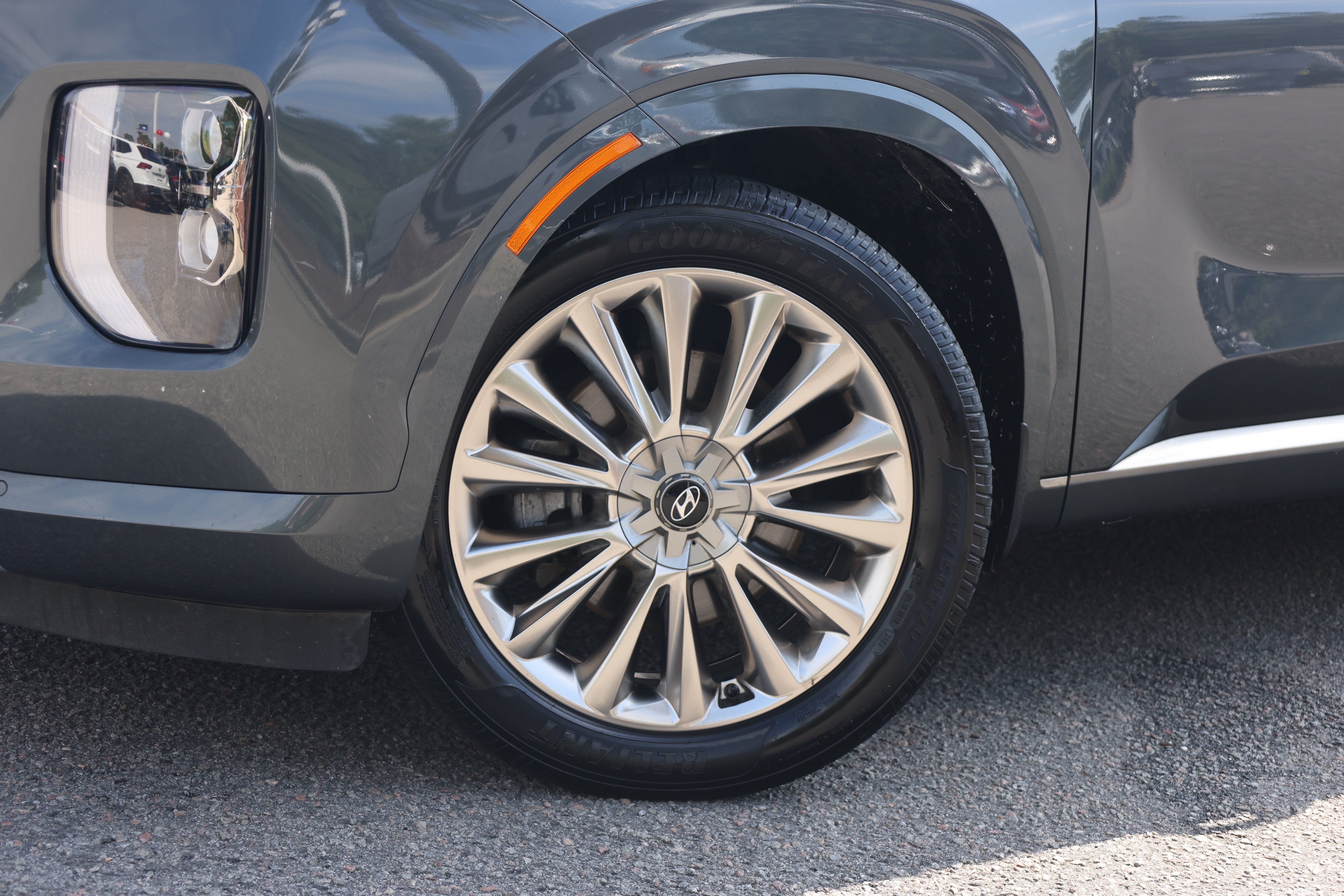 Used 2020 Hyundai Palisade Limited AWD/4WD image 28