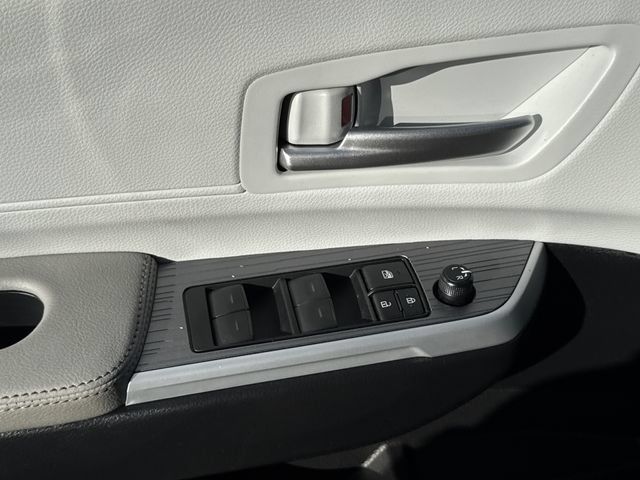 New 2025 Toyota Sienna XLE w/ XLE Plus Package AWD/4WD image 31