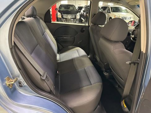 Used 2006 Chevrolet Aveo LS image 23