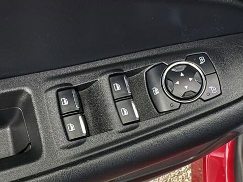 Certified 2023 Ford Edge SEL w/ Convenience Package image 10