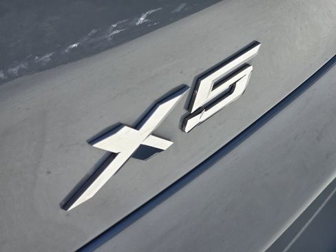 Used 2025 BMW X5 sDrive40i w/ M Sport Package RWD image 15
