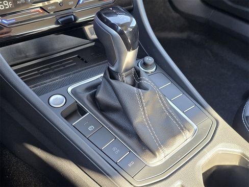 New 2026 Volkswagen Jetta SE image 15