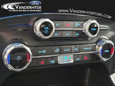 New 2025 Ford F150 XLT w/ Equipment Group 302A MID image 31