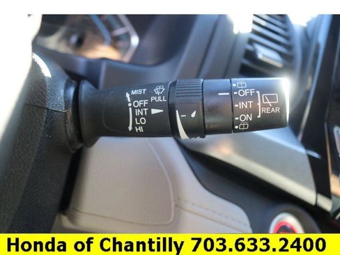 Certified 2018 Honda Odyssey Touring image 17