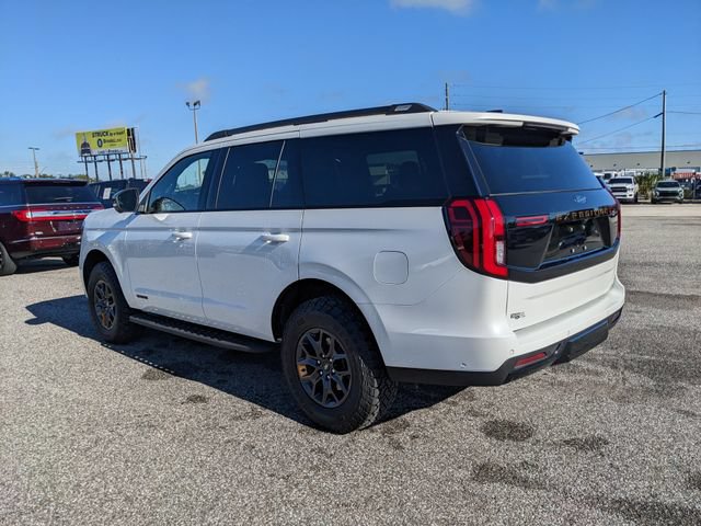 Used 2025 Ford Expedition Tremor AWD/4WD image 6