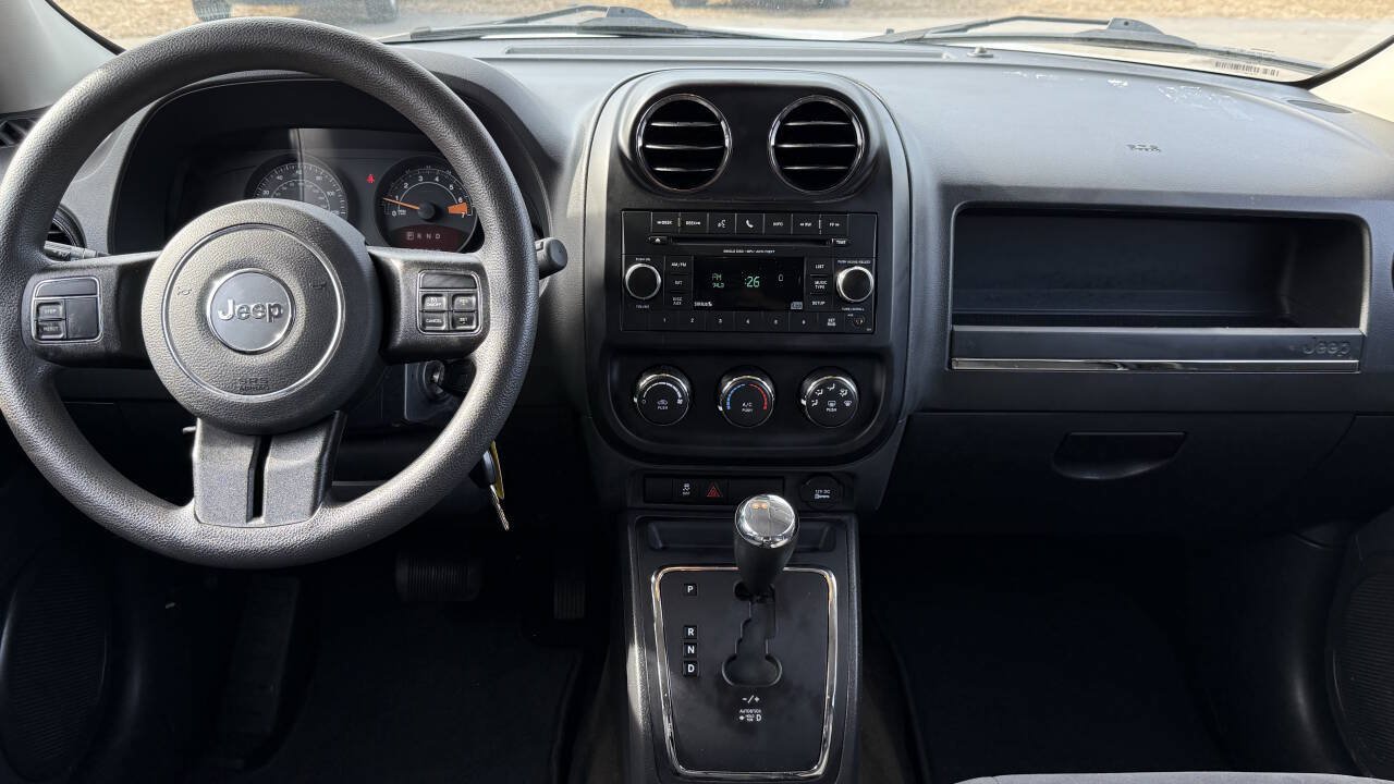 Used 2016 Jeep Patriot Sport w/ Power Value Group FWD image 20