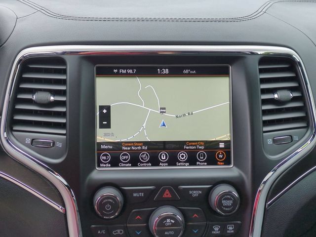 Used 2018 Jeep Grand Cherokee Limited AWD/4WD image 25