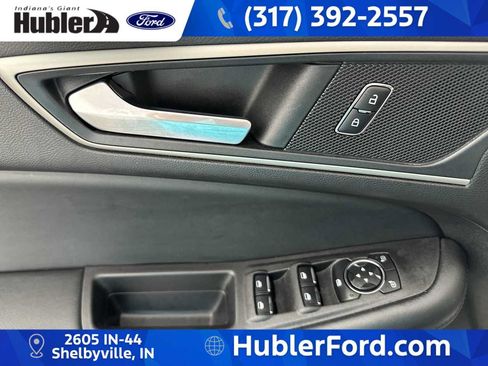 Used 2024 Ford Edge SEL AWD/4WD image 11