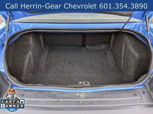 Used 2023 Dodge Challenger SXT w/ Blacktop Package image 12