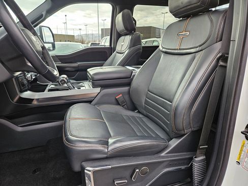 Used 2023 Ford F150 Platinum w/ FX4 Off-Road Package image 15