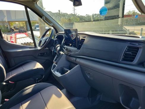 Used 2024 Ford Transit 250 148 Medium Roof w/ Load Area Protection Package image 28