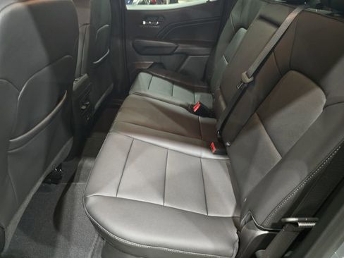 New 2026 GMC Canyon Elevation w/ Convenience Package image 14