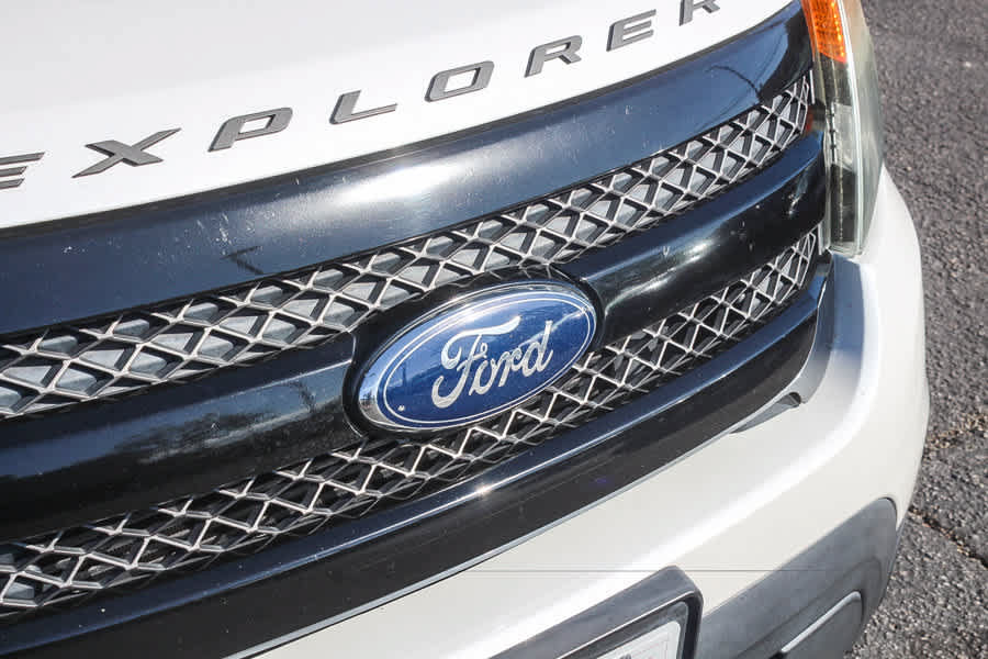 Used 2014 Ford Explorer Sport w/ Equipment Group 401A AWD/4WD image 14