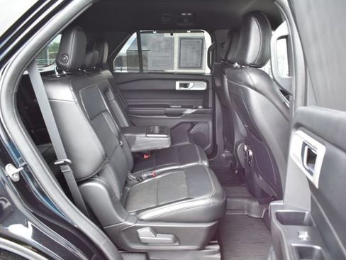 Used 2020 Ford Explorer Limited AWD/4WD image 49