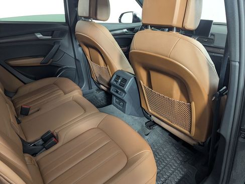 Used 2022 Audi Q5 2.0T Premium w/ Convenience Package AWD/4WD image 34