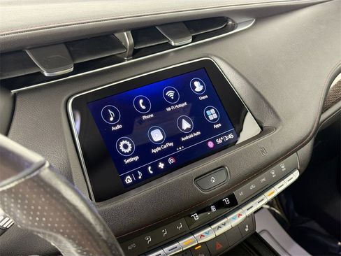 Used 2019 Cadillac XT4 Sport image 14