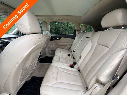 Used 2017 Audi Q7 3.0T Premium Plus w/ Premium Plus Package AWD/4WD image 5