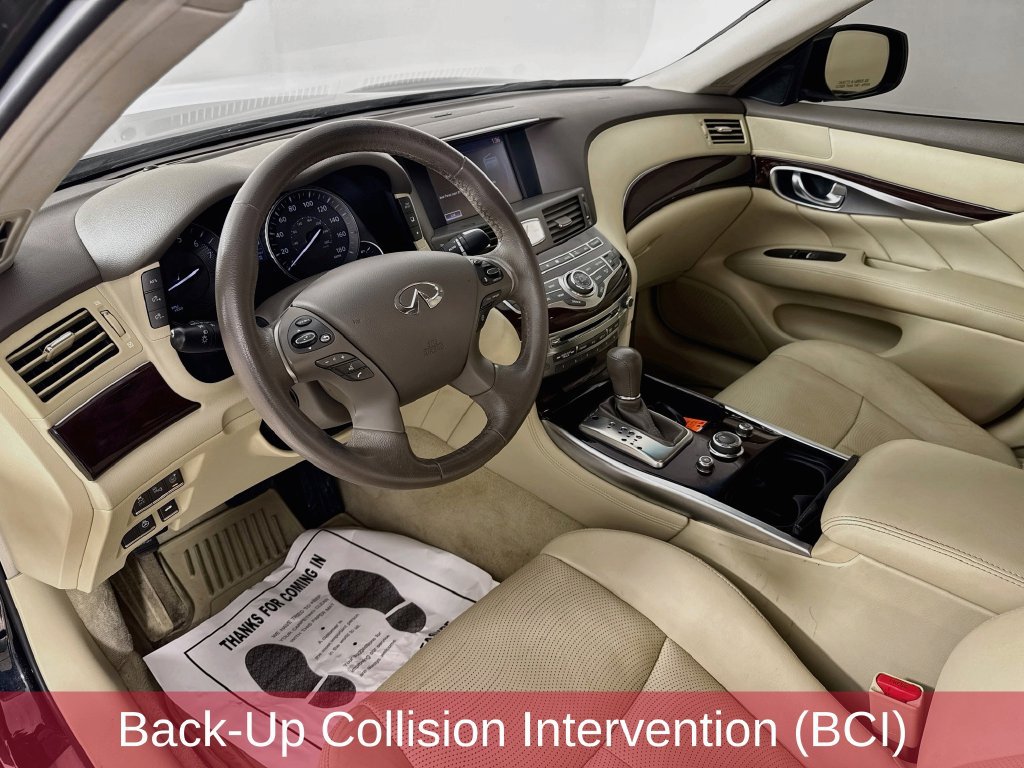 Used 2015 INFINITI Q70 3.7 w/ Technology Package RWD image 9