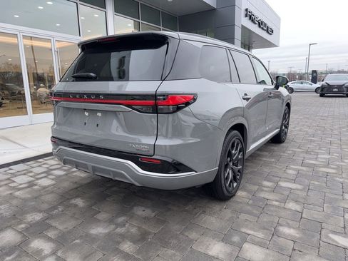 Certified 2026 Lexus TX 500h AWD w/ Technology Package image 14