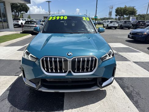 Used 2025 BMW X1 xDrive28i AWD/4WD image 2