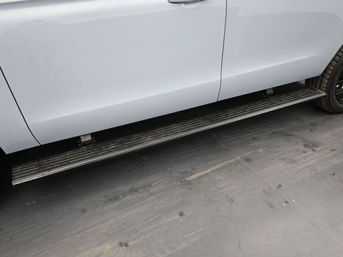 New 2025 Ford Expedition Max Platinum w/ Stealth Appearance Package image 25