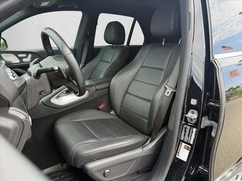 Used 2022 Mercedes-Benz GLE 350 4MATIC image 11