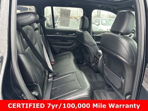 Certified 2024 Jeep Grand Cherokee Limited image 11
