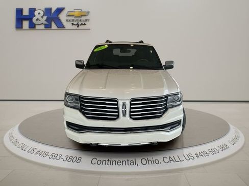 Used 2017 Lincoln Navigator L Select image 2