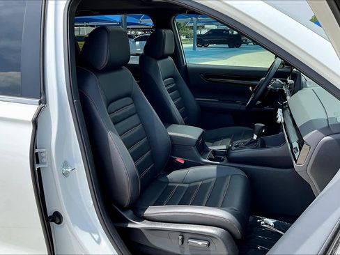 Used 2024 Honda CR-V Sport Touring image 8
