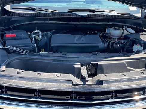 Used 2024 Chevrolet Tahoe LT AWD/4WD image 30