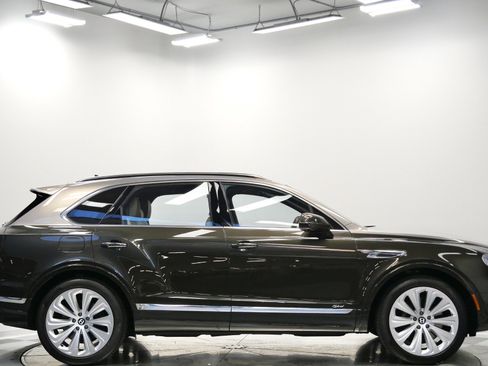 Used 2021 Bentley Bentayga Hybrid -Mulliner Driving Speci image 58