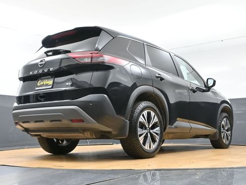 Used 2023 Nissan Rogue SV FWD image 51