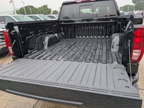 New 2026 GMC Sierra 1500 Elevation w/ Preferred Package AWD/4WD image 7