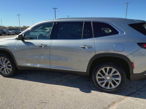 New 2026 Buick Enclave Preferred w/ Power Package image 6