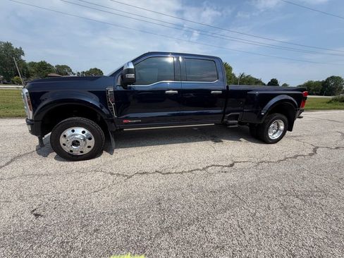Used 2025 Ford F450 Platinum w/ Platinum Plus Package AWD/4WD image 27