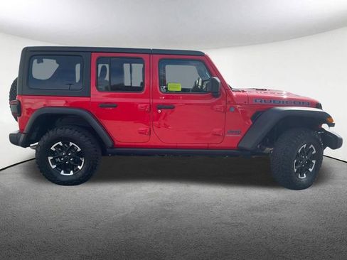 Used 2025 Jeep Wrangler Unlimited Rubicon 4xe w/ Safety Group AWD/4WD image 15