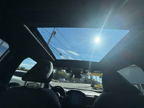 Used 2025 Subaru Forester Limited image 14