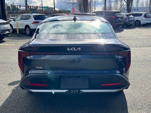 Used 2025 Kia K4 LXS image 10