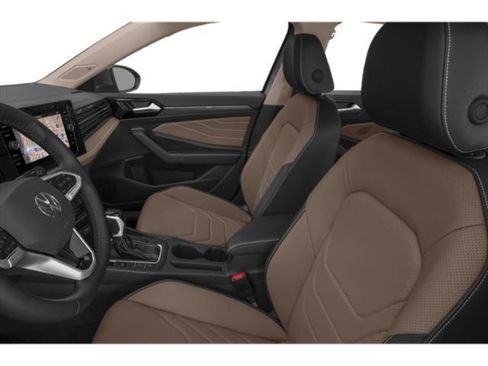 Used 2025 Volkswagen Jetta SEL FWD image 8