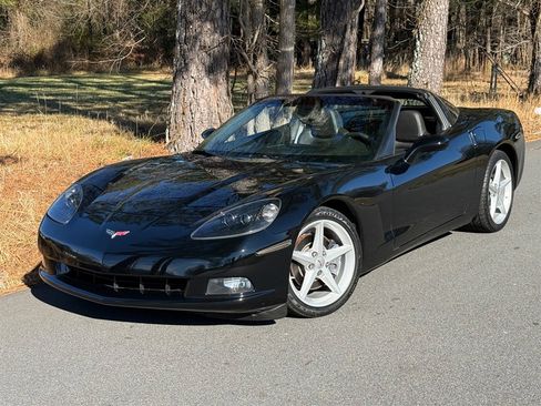 Used 2013 Chevrolet Corvette image 11