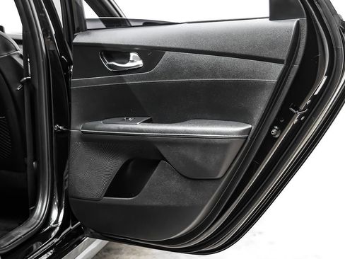 Used 2021 Kia Forte GT-Line image 44