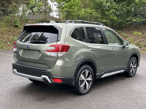 Used 2019 Subaru Forester Touring AWD/4WD image 32