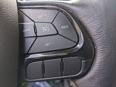 Used 2018 Jeep Renegade Altitude AWD/4WD image 20