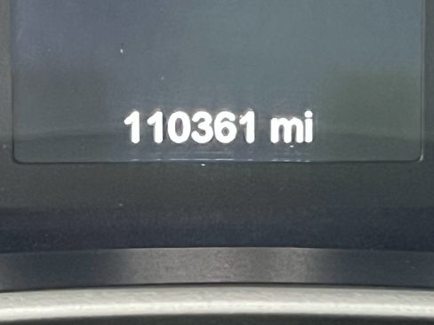 Used 2017 Chrysler Pacifica Touring-L FWD image 29