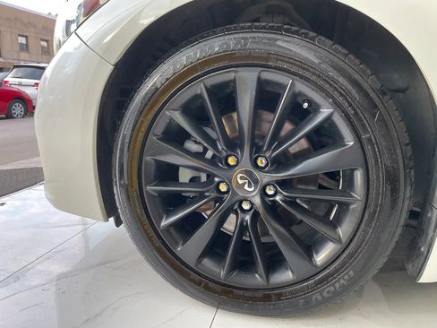 Used 2018 INFINITI Q50 Luxe w/ Essential Package (3.0T Luxe) image 29