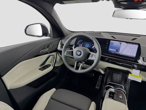 New 2026 BMW X2 xDrive28i w/ Technology Package AWD/4WD image 26