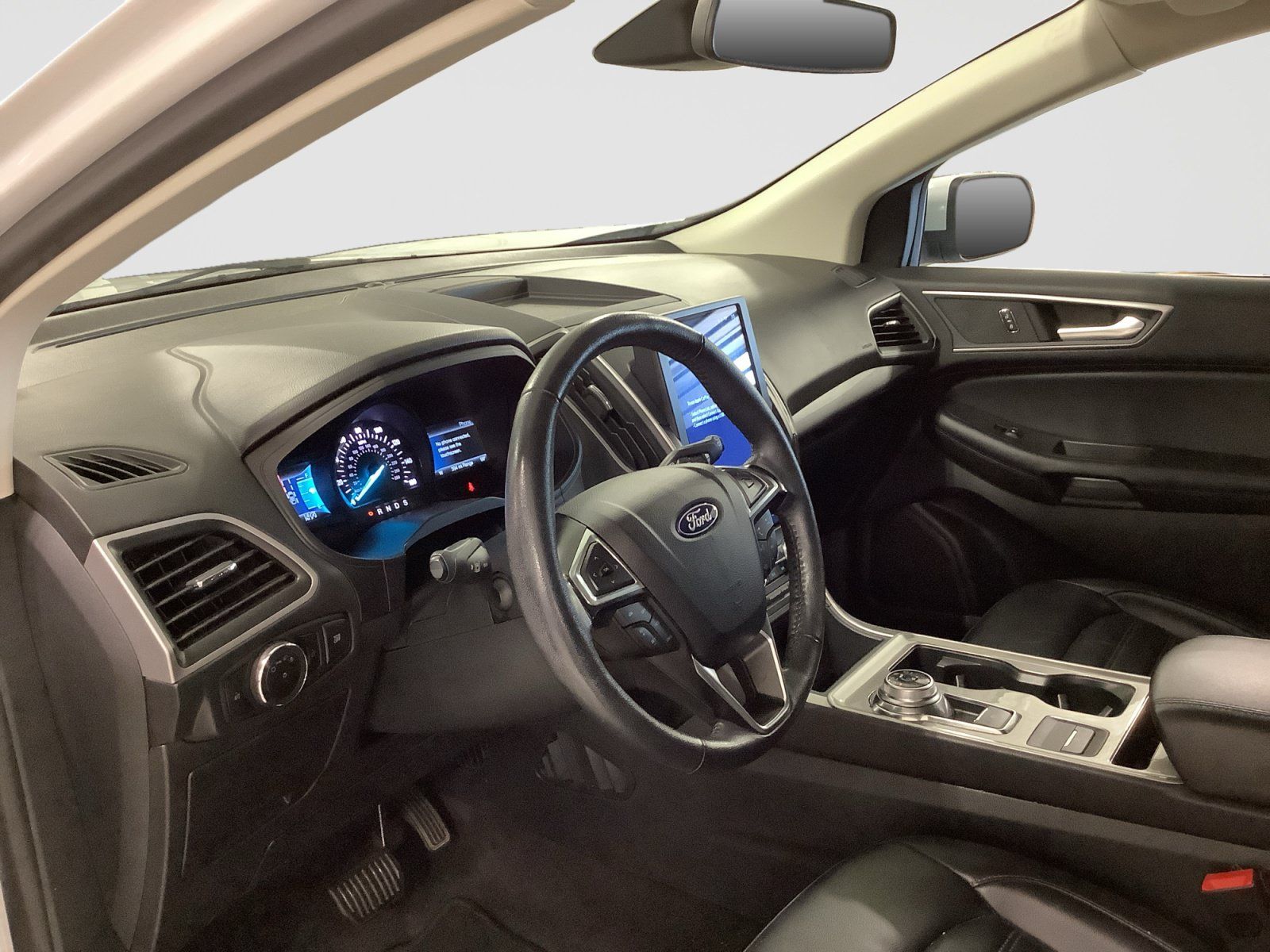 Used 2024 Ford Edge SEL AWD/4WD image 13
