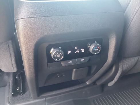 New 2026 Chevrolet Traverse LT w/ Driver Confidence Package FWD image 16