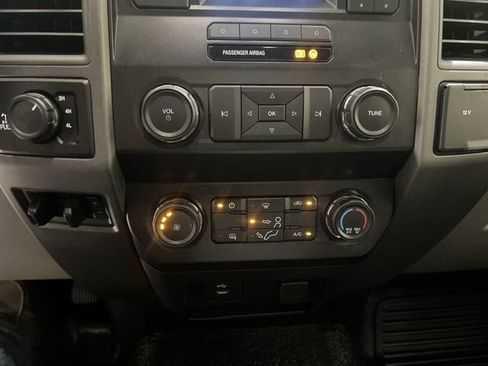 Certified 2019 Ford F250 XL w/ XL Value Package AWD/4WD image 15