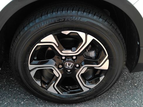 Used 2018 Honda CR-V Touring image 32